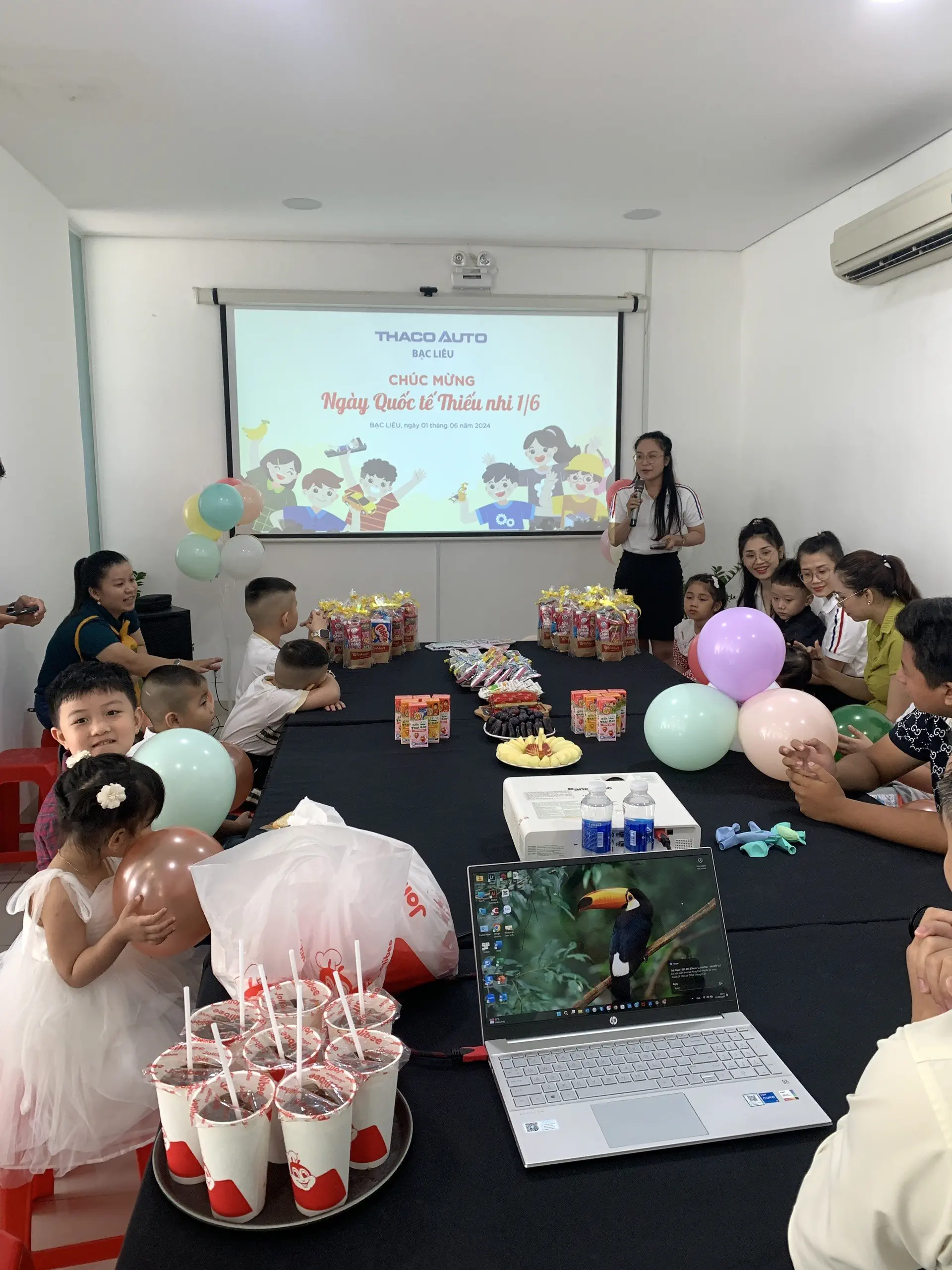 Những khoảnh khắc ý nghĩa tại THACO AUTO BẠC LIÊU dịp Quốc tế Thiếu nhi 1/6